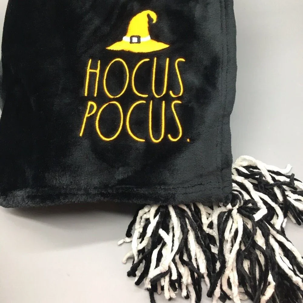Rae Dunn Halloween HOCUS POCUS Fleece Throw Blanket Black Tassel Witch Hat 50x70